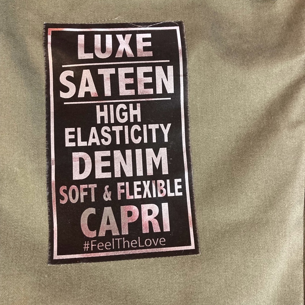 Capri size S. Army Green Color. - Picture 6 of 6